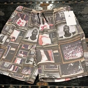 Nike Air Jordan Size Large Youth Boys Graphic Basketball Shorts Nwt New With Tag